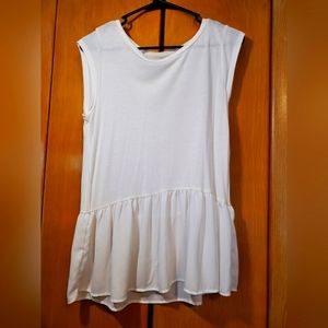 Loft outlet, women's, size xs, ruffle bottom, Tshirt